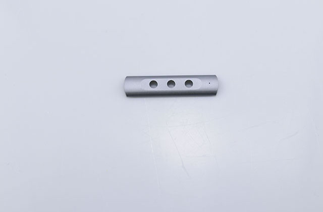 精密五金零件加工在制造的時(shí)候需要注意哪些因素？