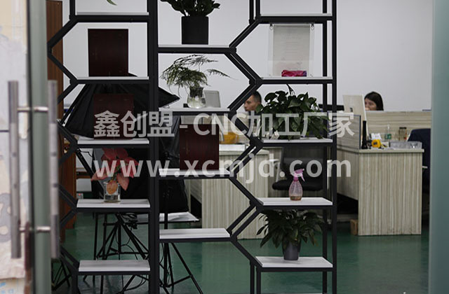 大家為何選擇五軸CNC加工中心，有哪些優(yōu)勢(shì)？